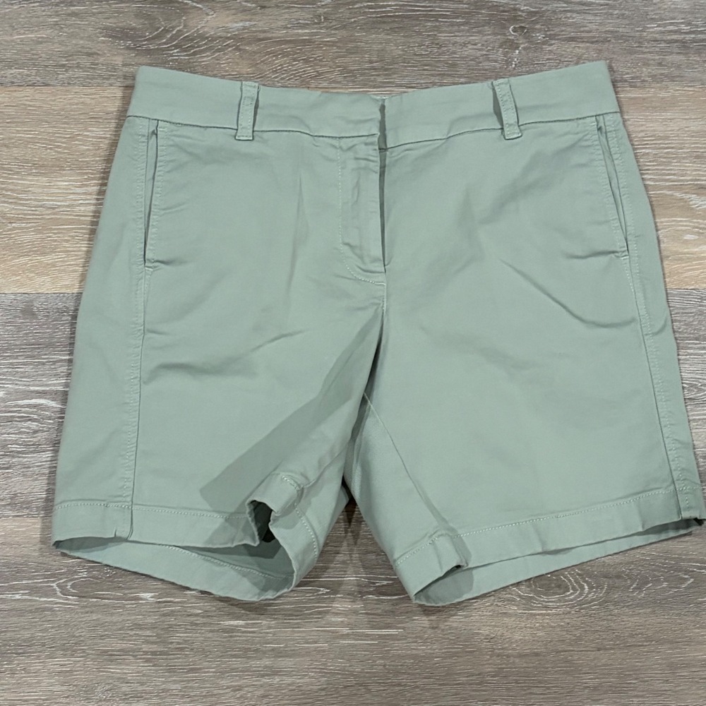 J.Crew Re-Imagined Womens Sage Green Chino Shorts Size 6 Stretch Cotton 7" insea